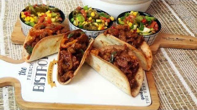 Tacos mexicains et salade Mexicaine