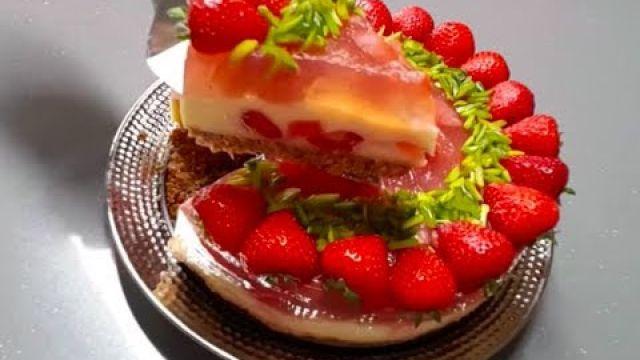 Gâteau à la fraise facile sans cuisson au four